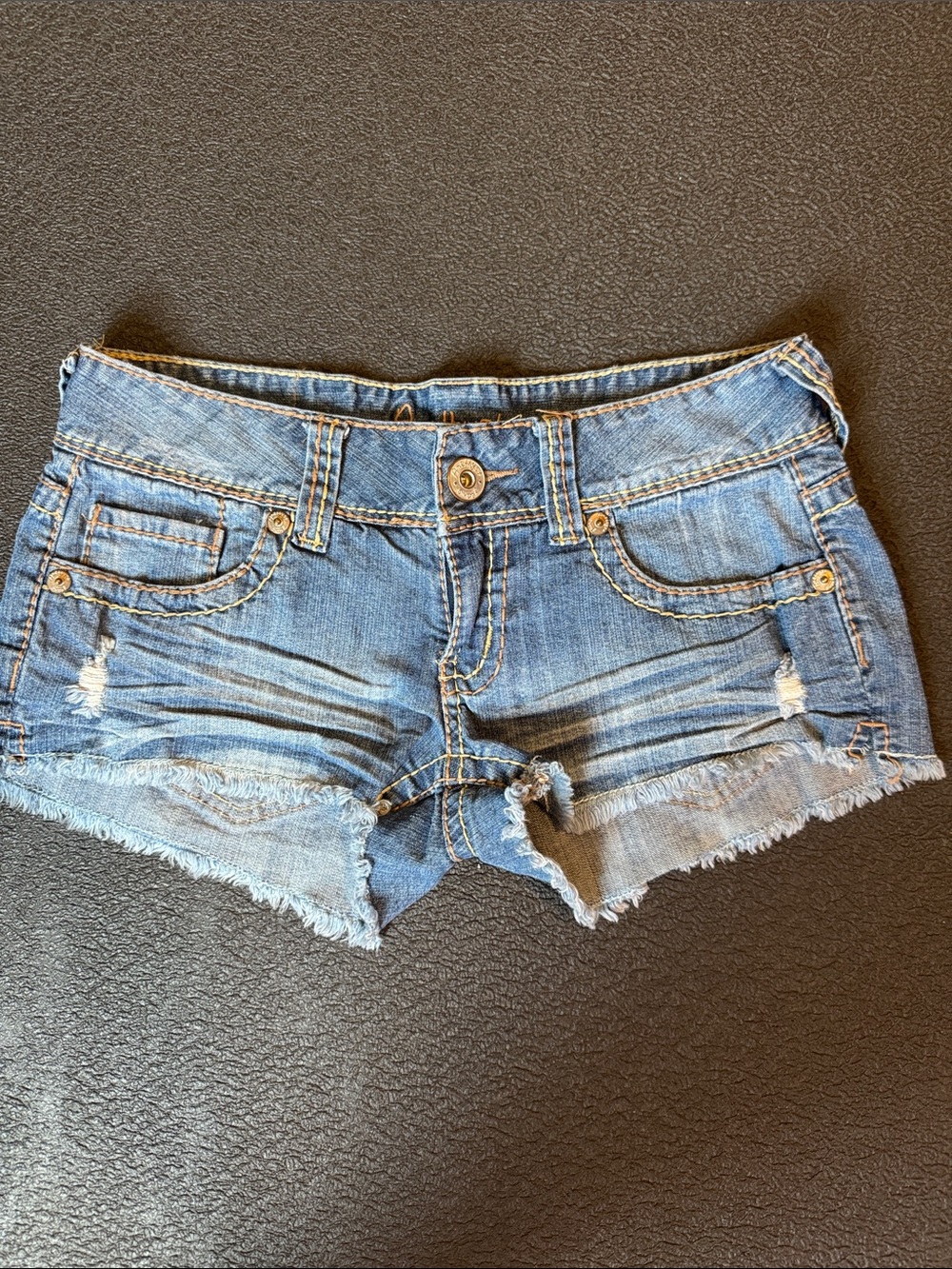 Classic Blue Denim Cutoff Shorts - Casual Summer Style Amethyst Brand Size 5